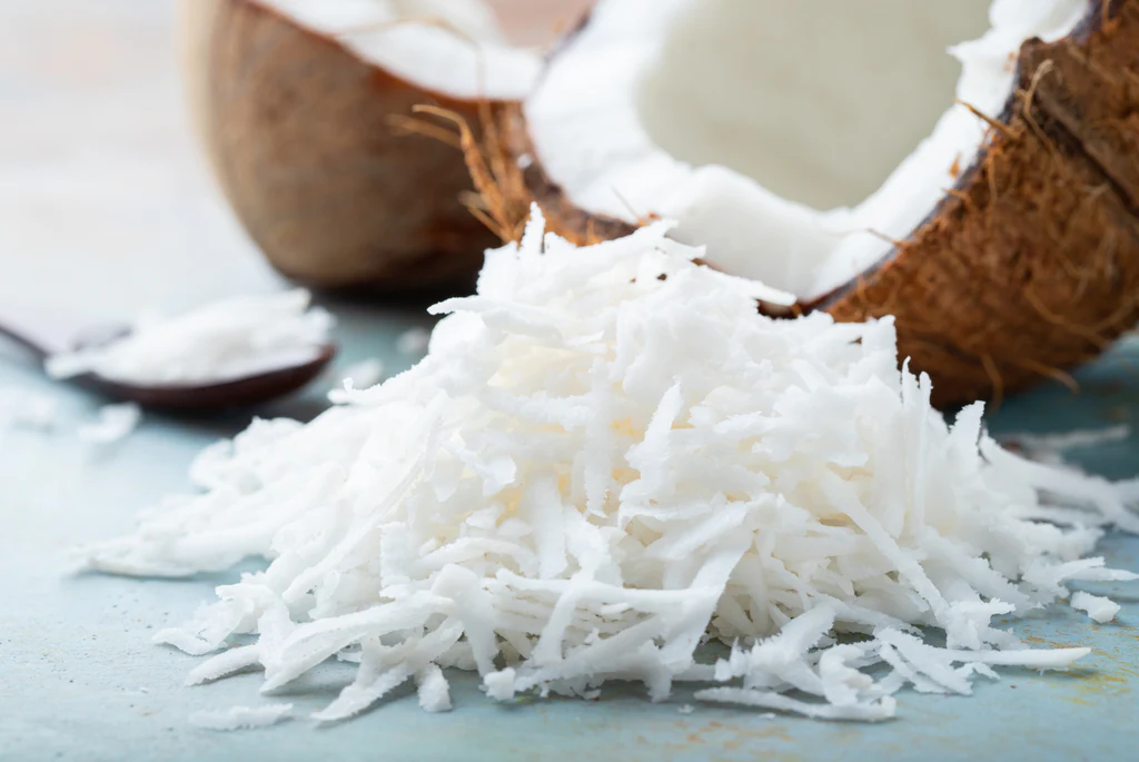 Desiccated coconut flakes grade comparison by fat content levels